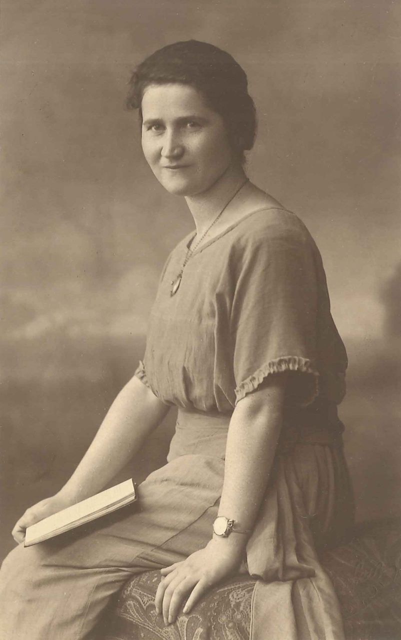 Elsa Hahn als meisje Elsa Hahn