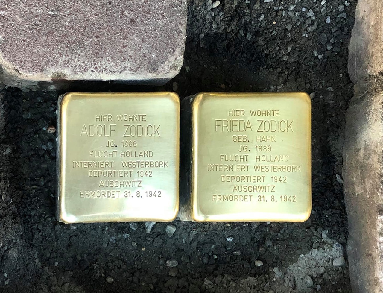 Stolpersteine Adolf Zodick en Frieda Zodick-Hahn, Laubach (D)