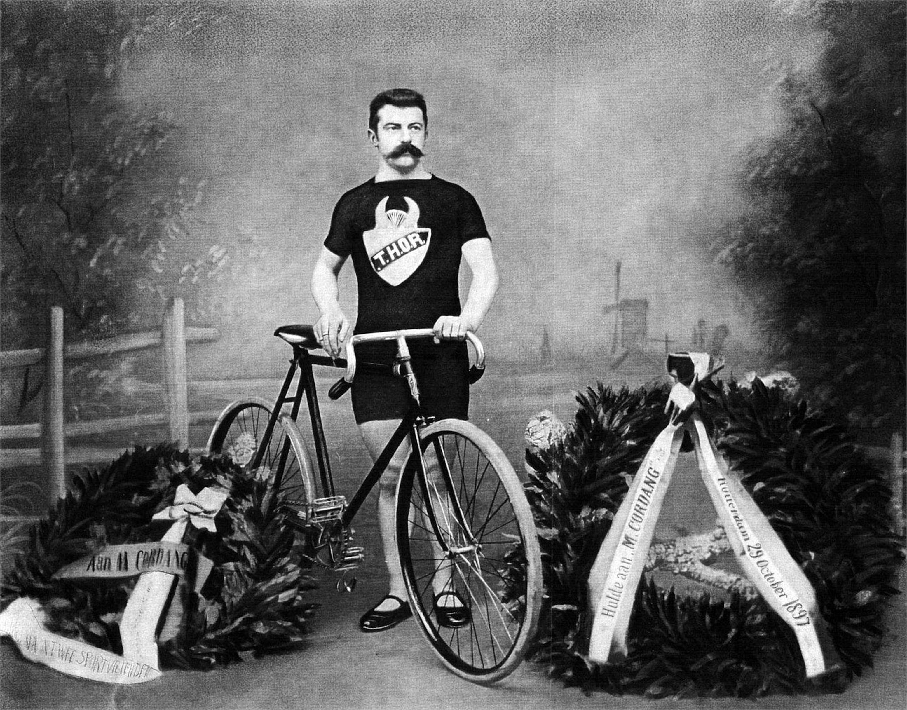 archiefroermond-cordang-huldiging.jpg