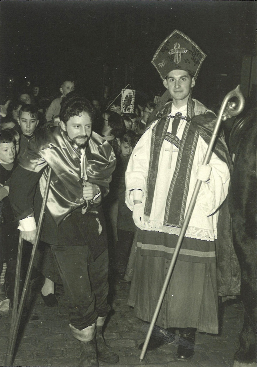 sint-maarten-als-bisschop-met-bedelaar